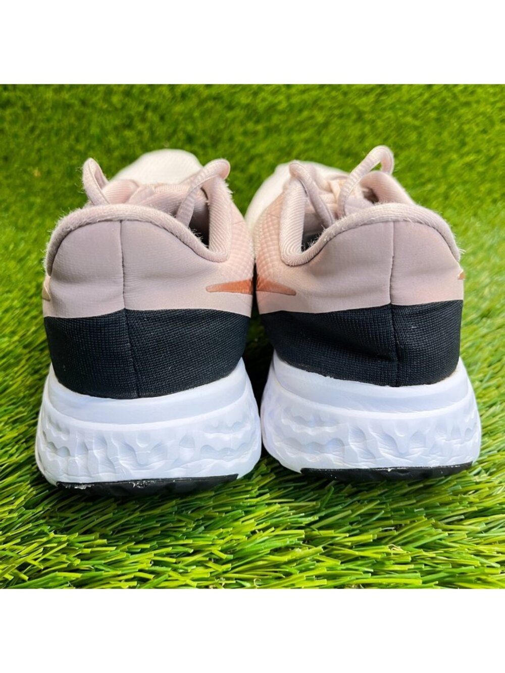 Nike Revolution 5 Womens Size 7 Pink White Black Athletic Running Shoes Sneakers - Picture 6 of 10